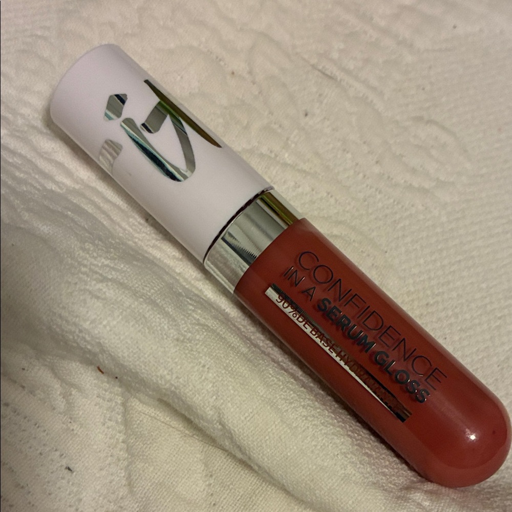 BOGO FREE it Cosmetics Confidence In A Serum Gloss - Self Worth- NWT